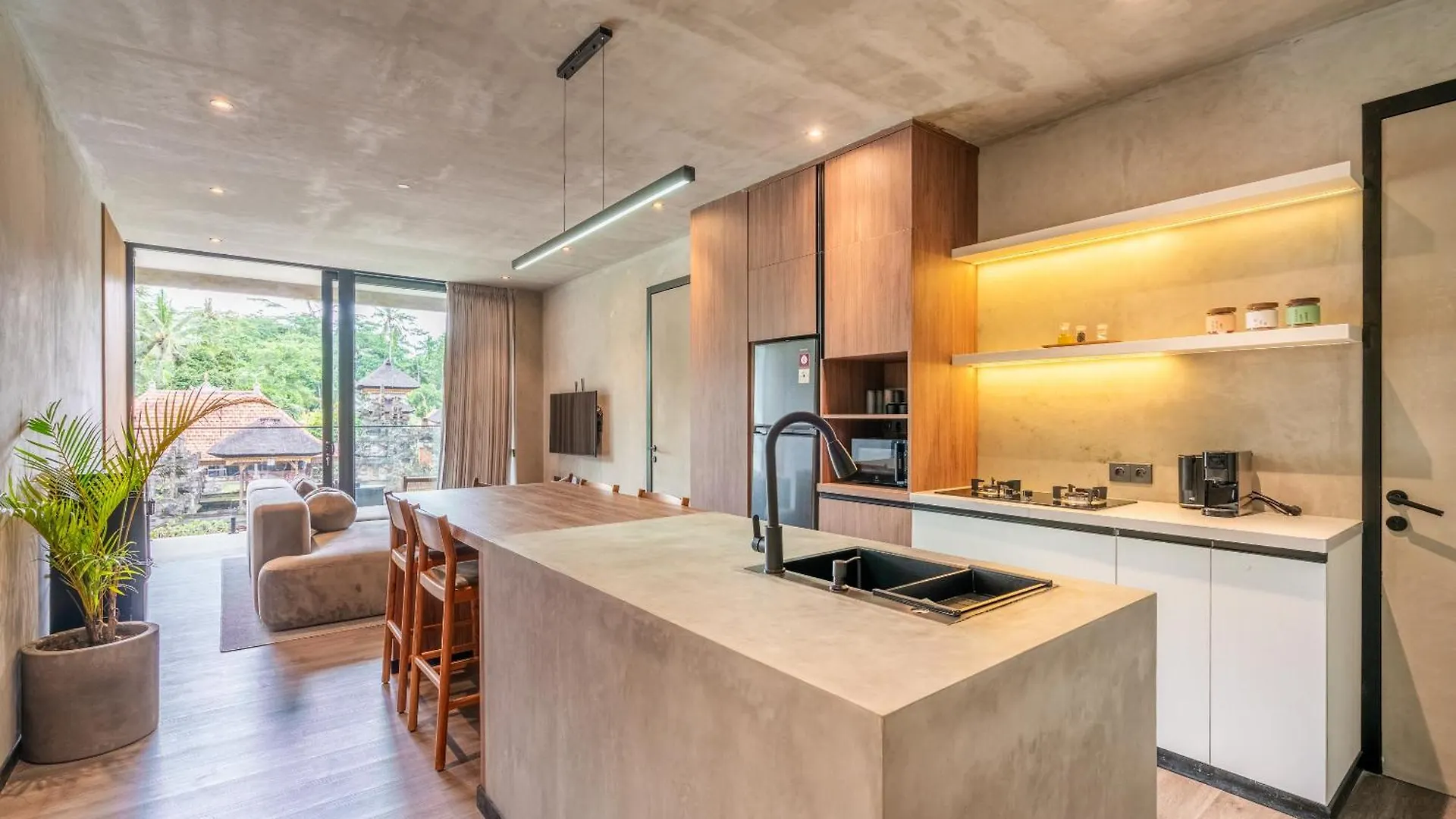 Work, Stay End Unwind! Jungle Vista Apartments Ubud By Bcg Ubud (Bali)
