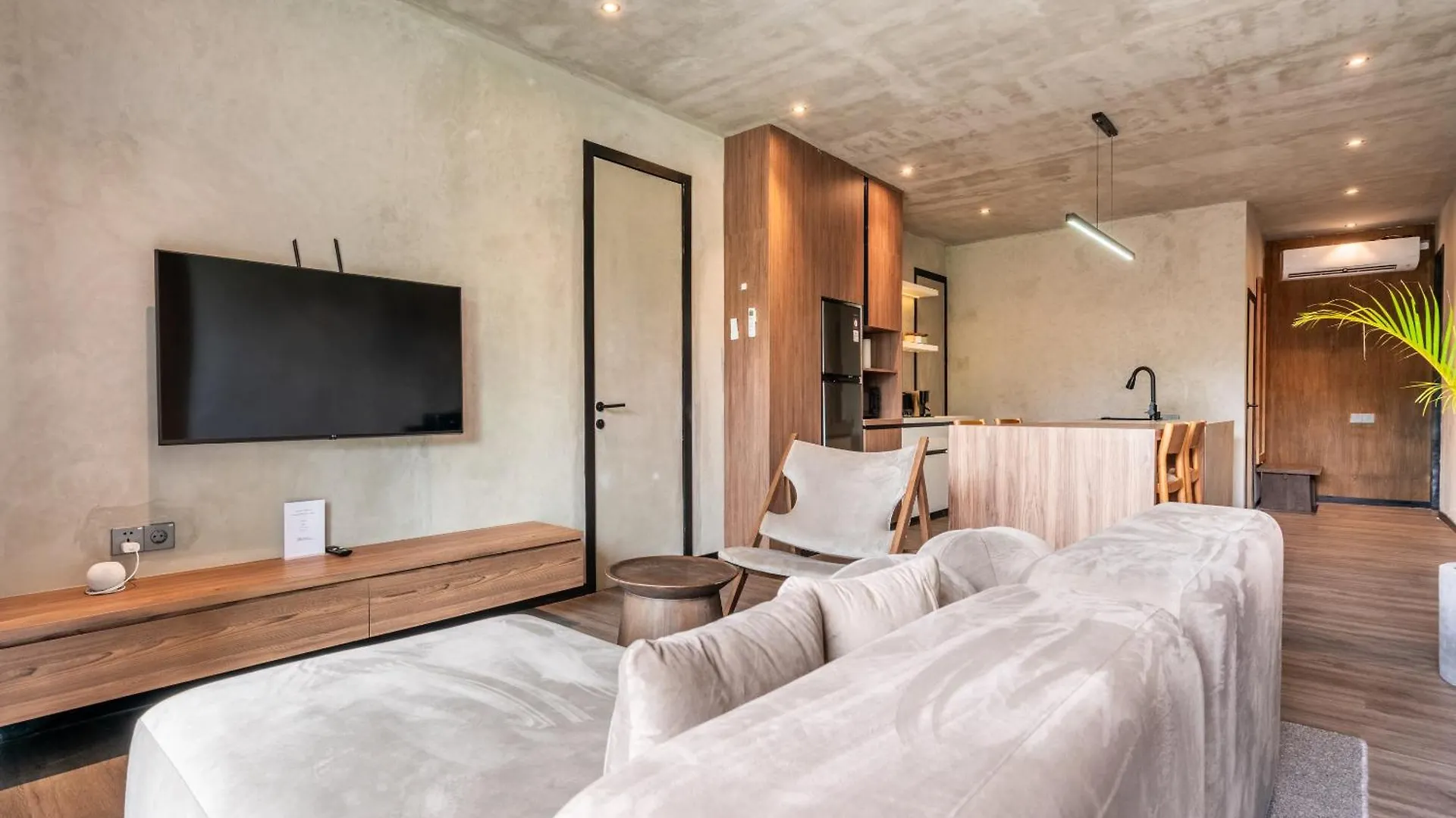 Work, Stay End Unwind! Jungle Vista Apartments Ubud By Bcg