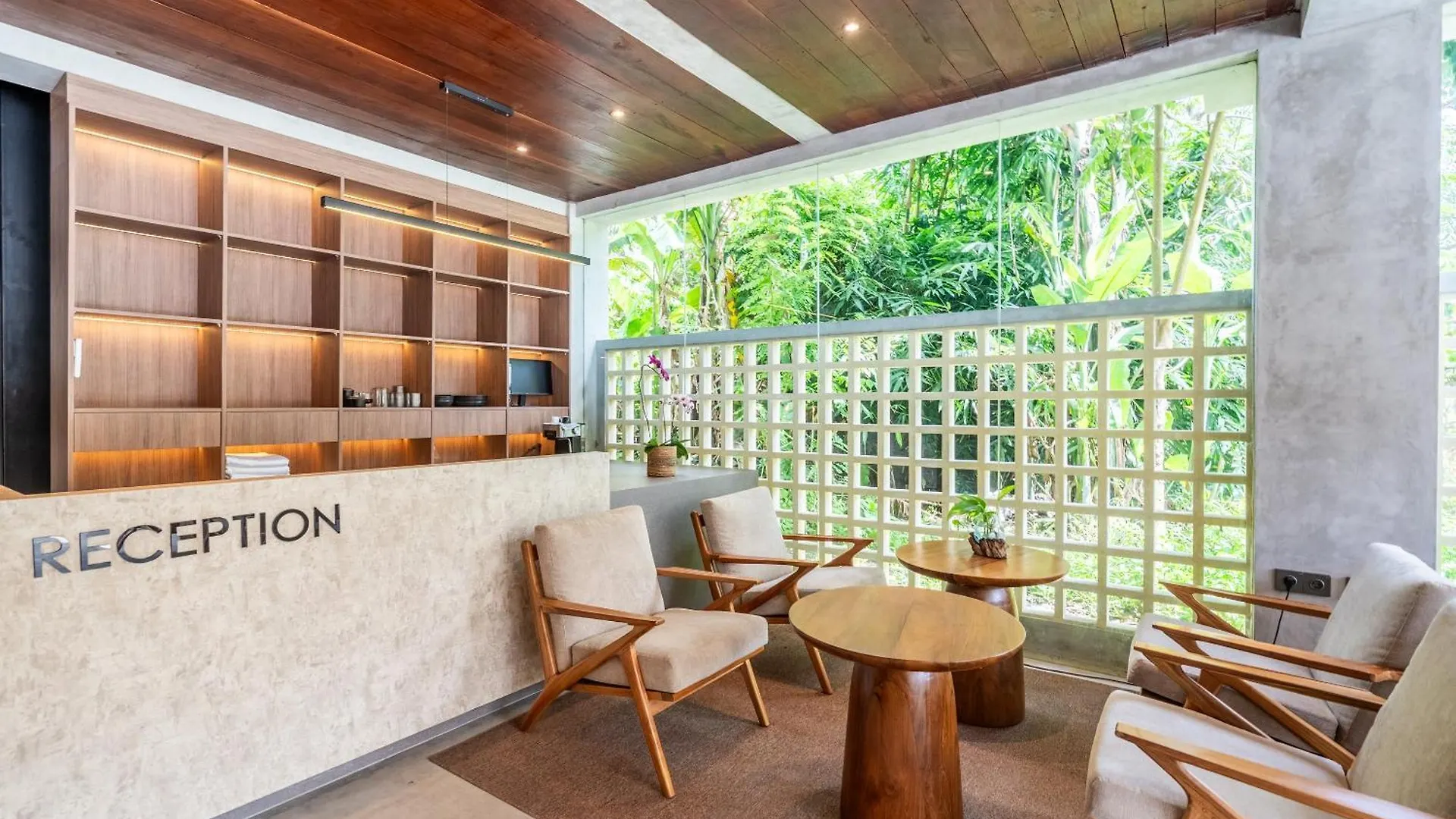 Work, Stay End Unwind! Jungle Vista Apartments Ubud By Bcg